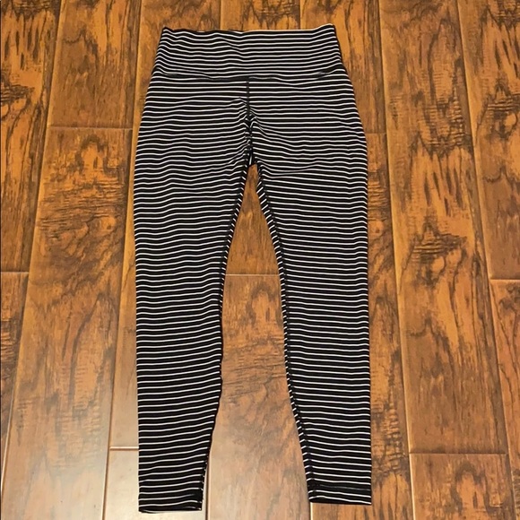 lululemon athletica Pants - Lululemon full length legging sz 10